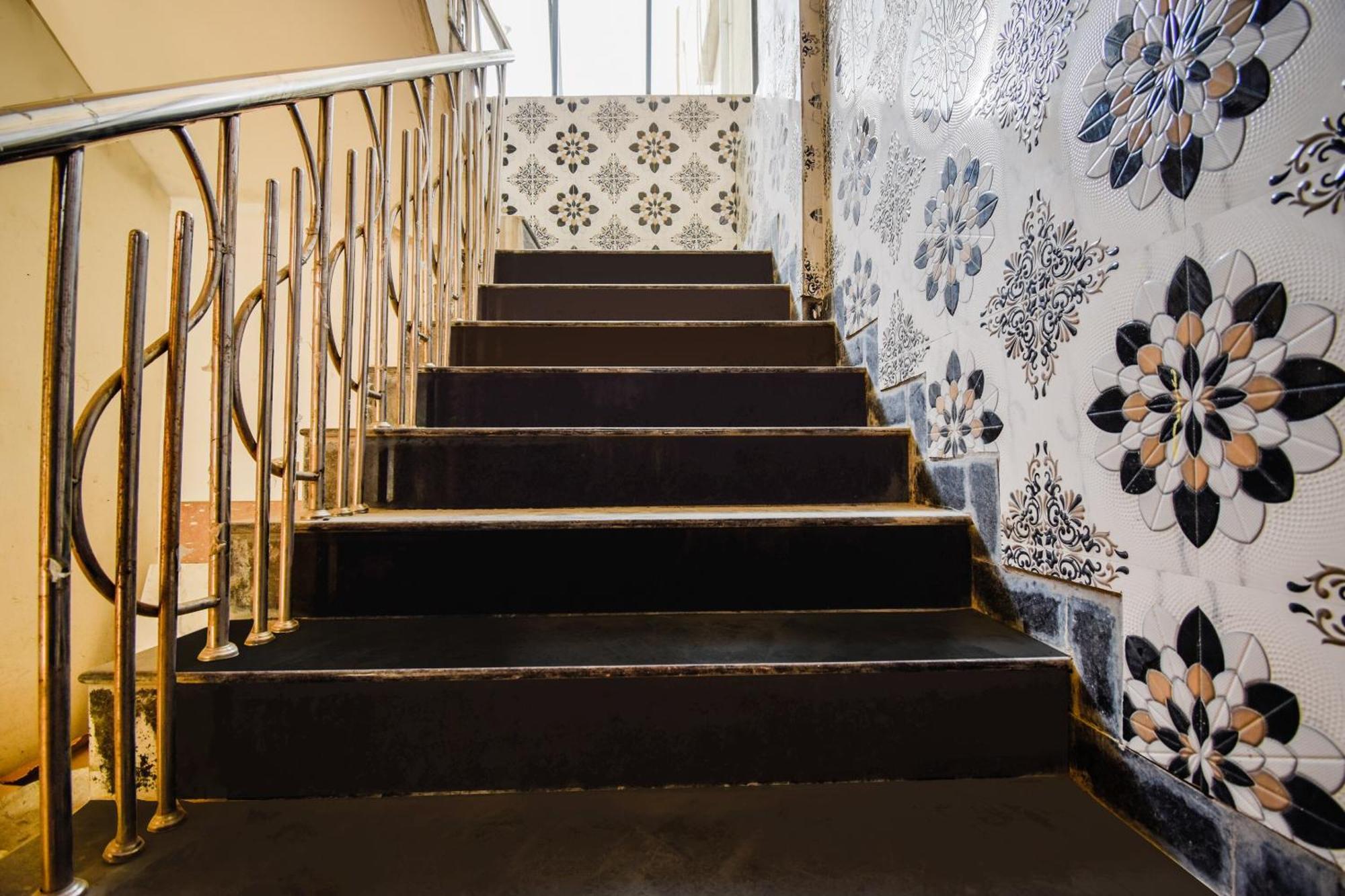 Oyo Flagship Mariyam Service Apartments 那格浦尔 外观 照片